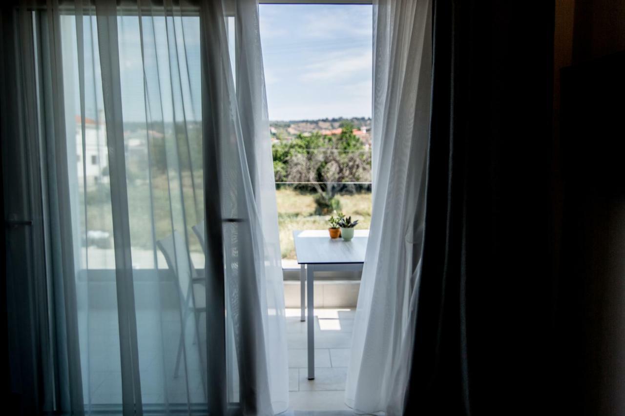 The Papoutsakis Apartments Nikiti  Exterior foto
