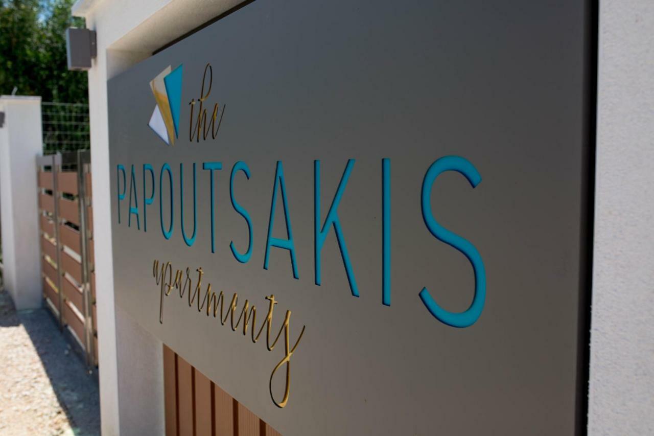 The Papoutsakis Apartments Nikiti  Exterior foto
